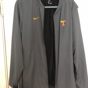 Nike dri fit jacket